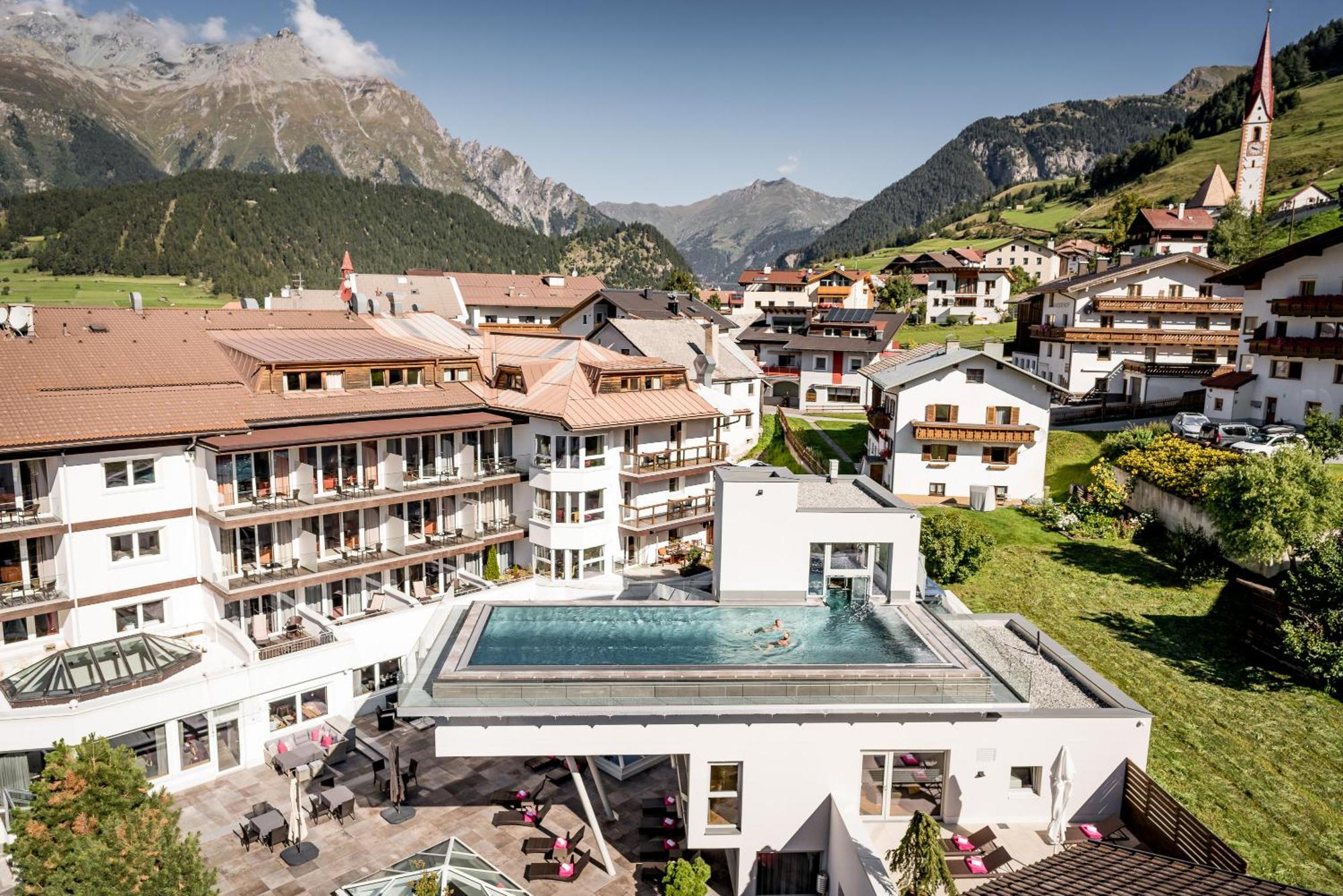 Alpin Art & Spa Hotel Naudererhof Superior 나우더스 외부 사진